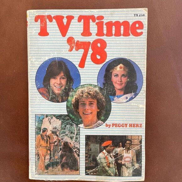 4 Vintage 70s Sports Pop Culture Books Soft Cover - Picture 7 of 11